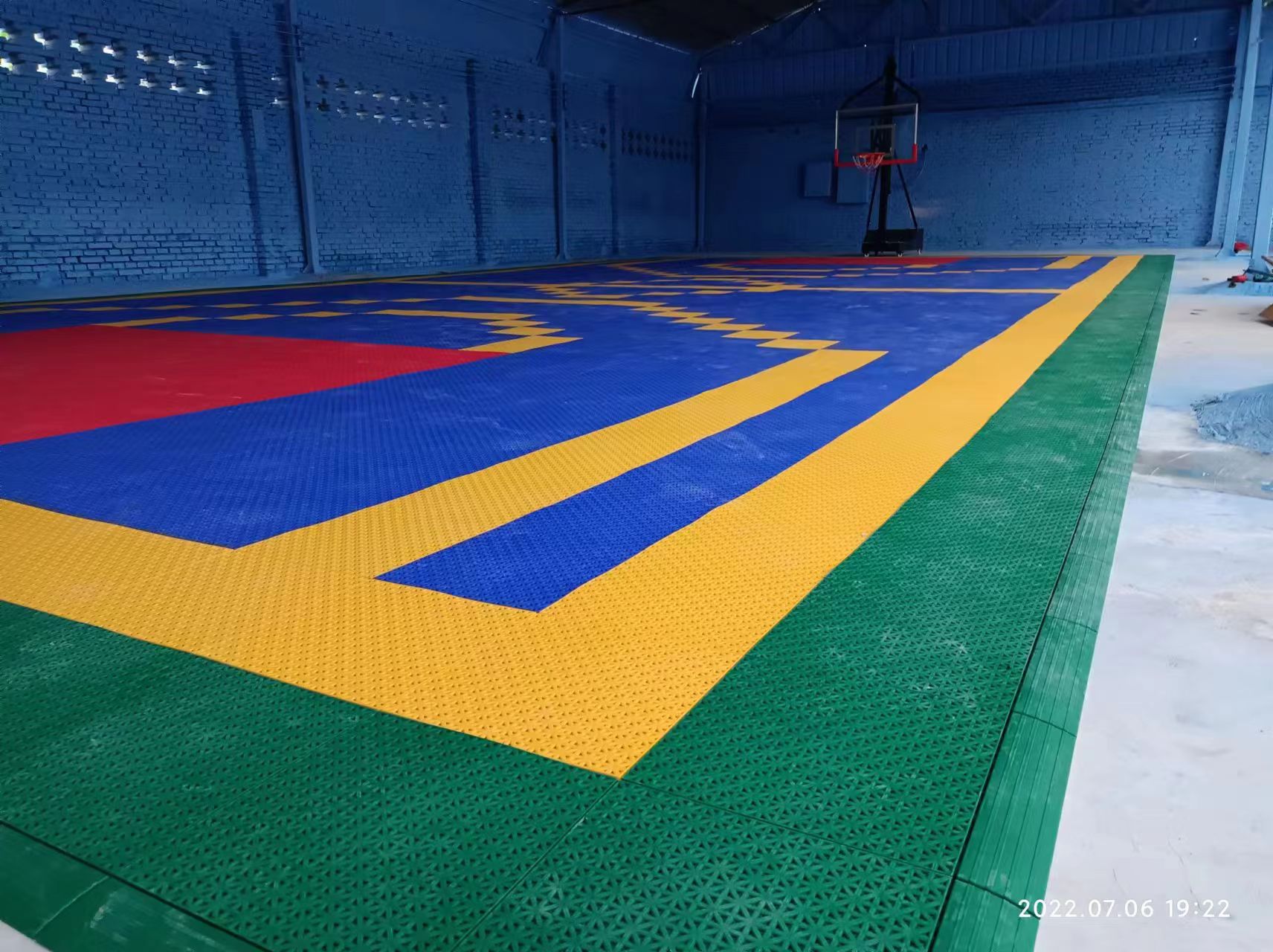 鄂尔多斯篮球场悬浮拼装地板案例